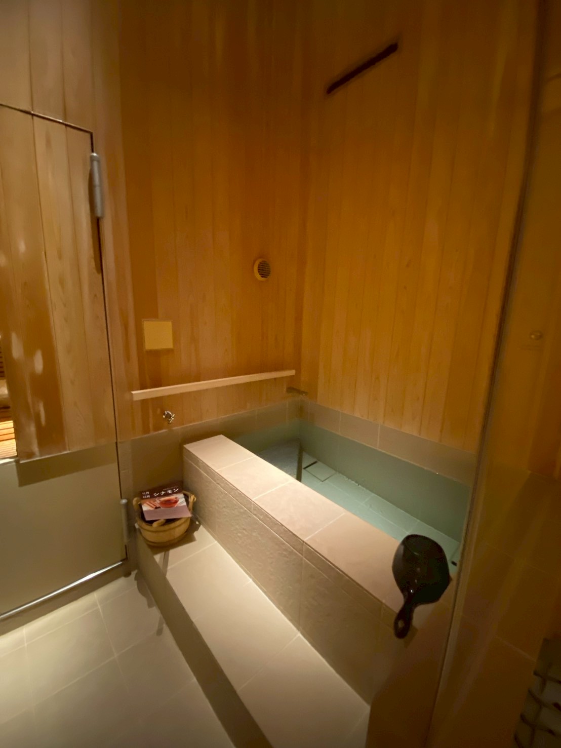 Room 3 [trois]の写真